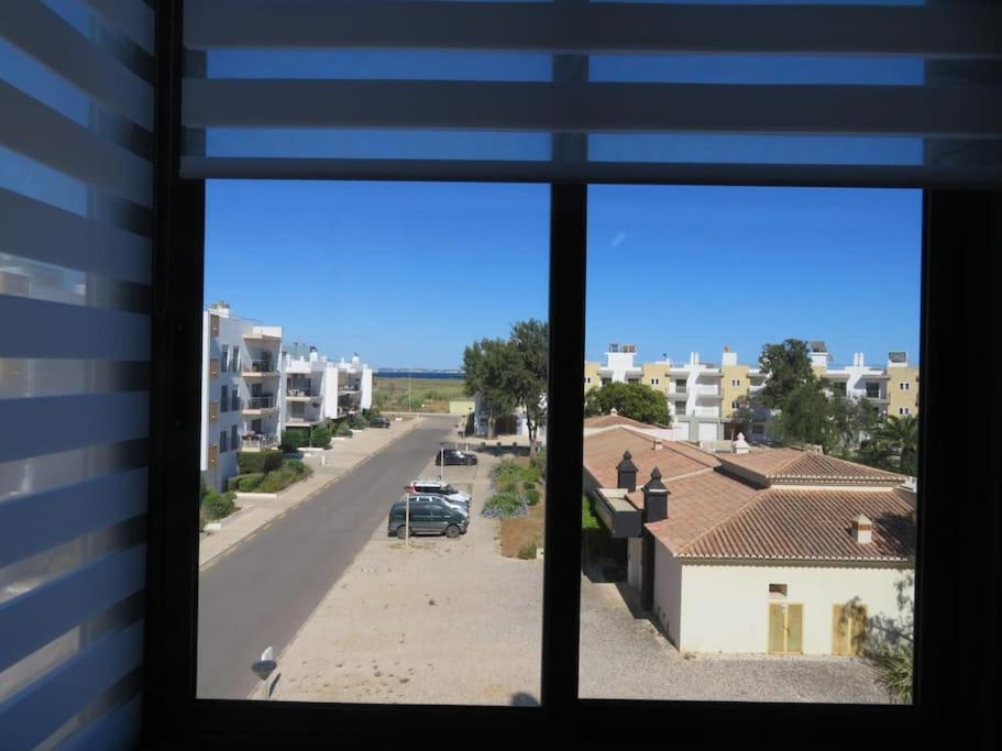 Апартаменты Casa Happiness, Swimming Pool, Fast Wifi, Parking Лагуш Экстерьер фото